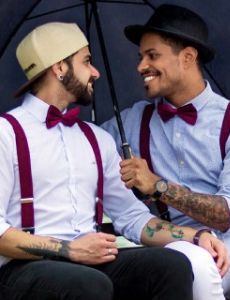 Gay Travel Buddies and How to Meet Them!