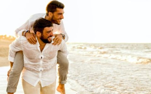 Ideas to Find a Partner and Have Memorable Gay Honeymoon